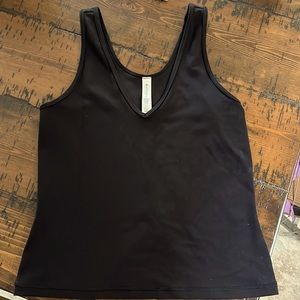Washed and never worn Athleta Transscend tank top.